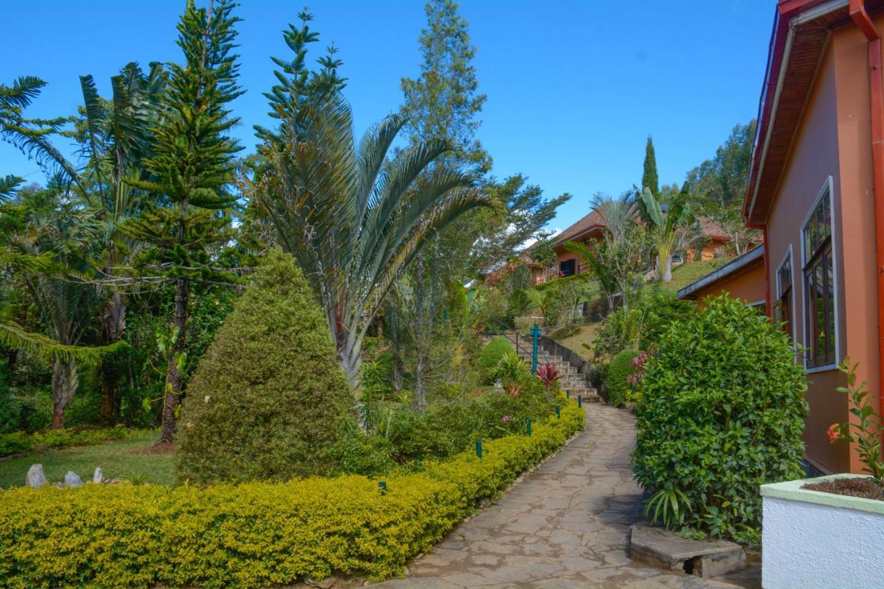Andasibe Cyperus Hotel Moramanga Dış mekan fotoğraf